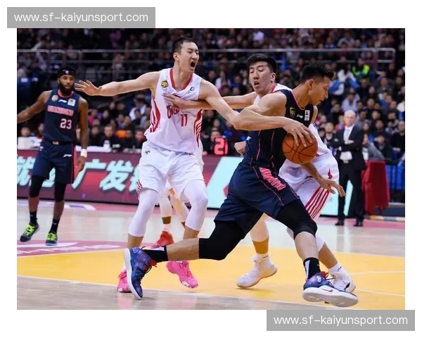 巅峰对垒，南粤雄狮与黄海雄鹰的荣誉之战：广东vs青岛的篮球美学